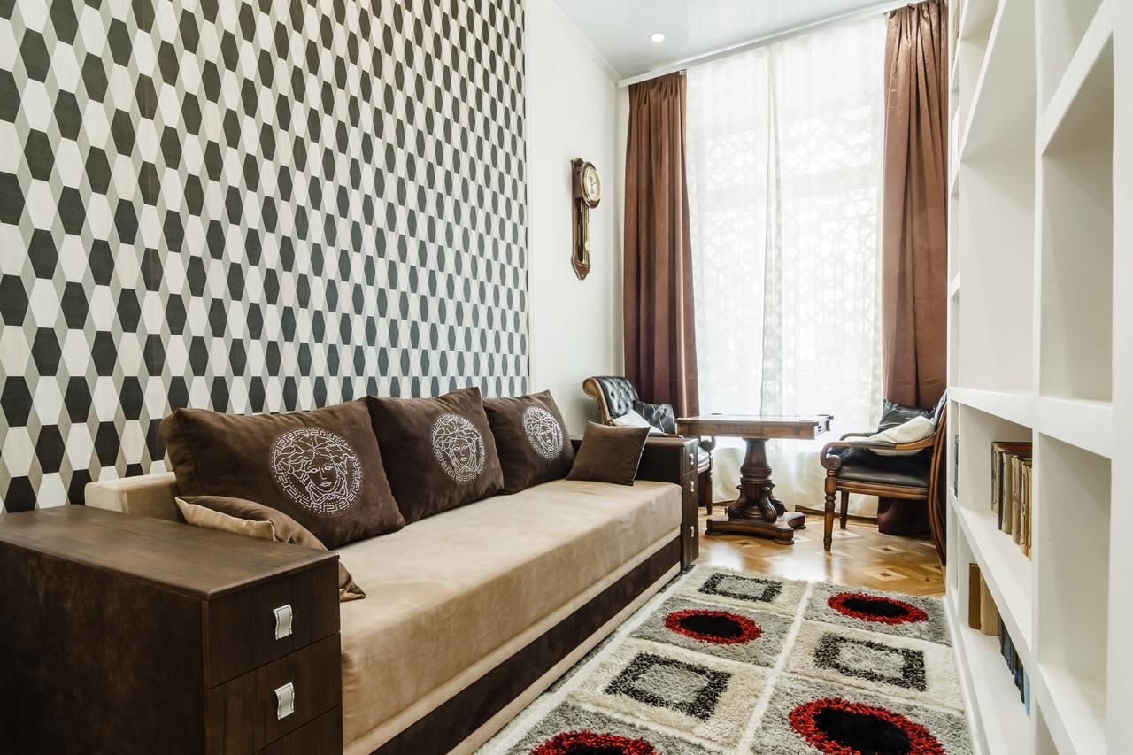 Апартаменты Luxury three-storey apartment of the 19th century Одесса-13