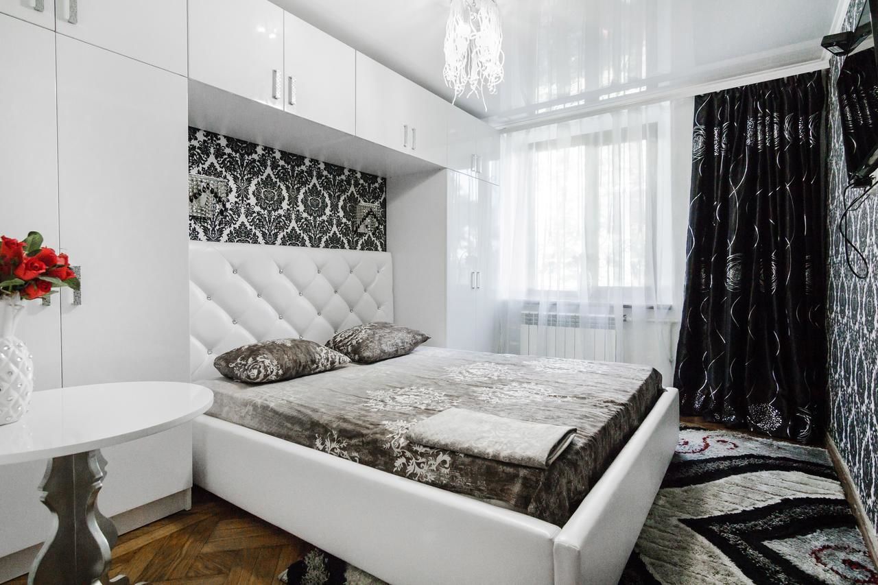 Апартаменты Luxury three-storey apartment of the 19th century Одесса-25