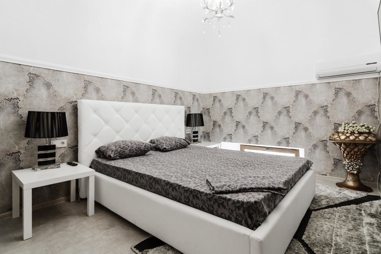 Апартаменты Luxury three-storey apartment of the 19th century Одесса-26
