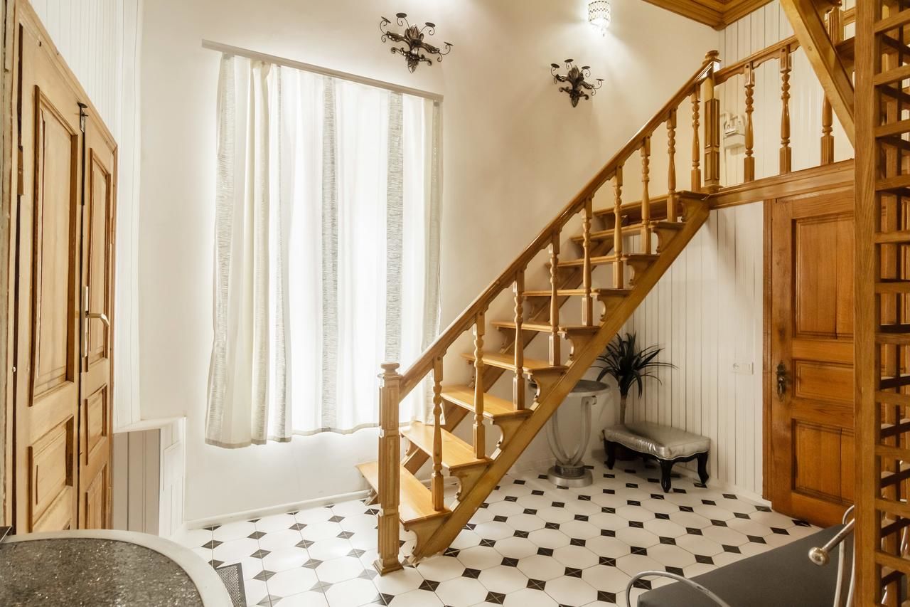 Апартаменты Luxury three-storey apartment of the 19th century Одесса-7