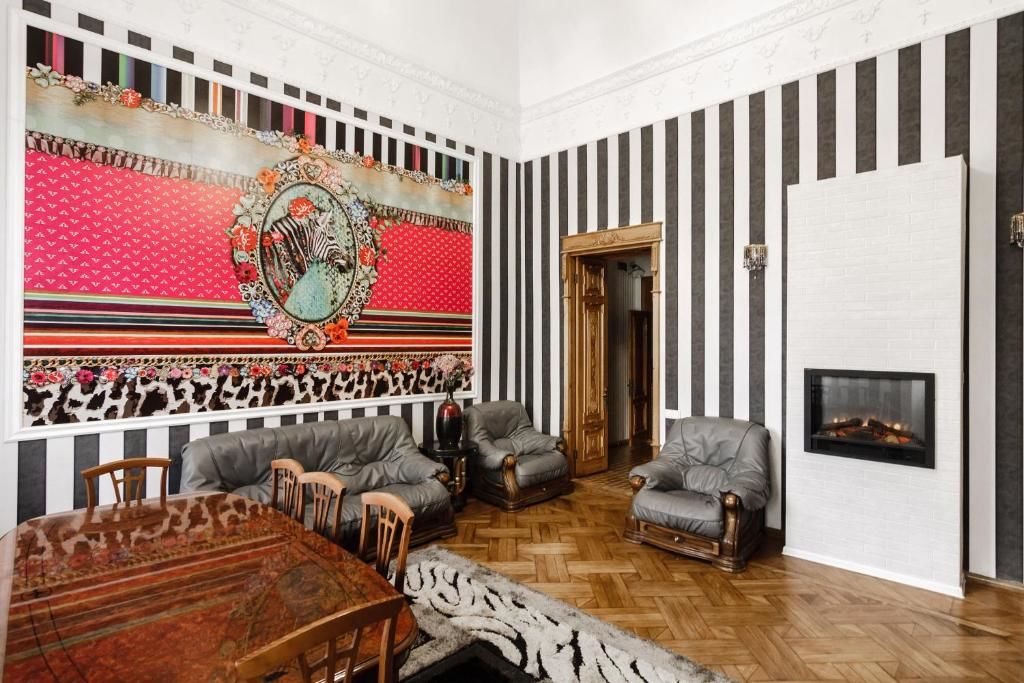 Апартаменты Luxury three-storey apartment of the 19th century Одесса-44