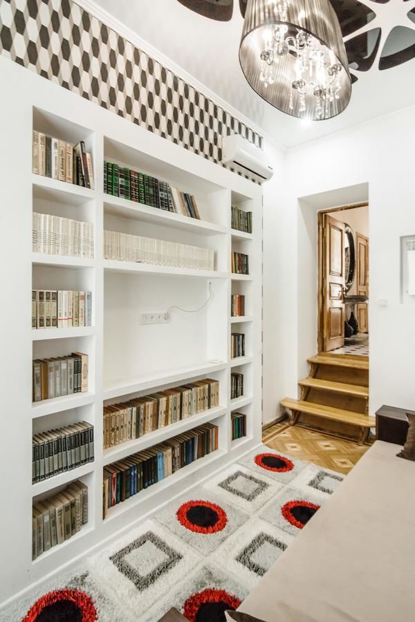 Апартаменты Luxury three-storey apartment of the 19th century Одесса-9