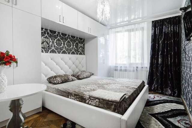 Апартаменты Luxury three-storey apartment of the 19th century Одесса-24